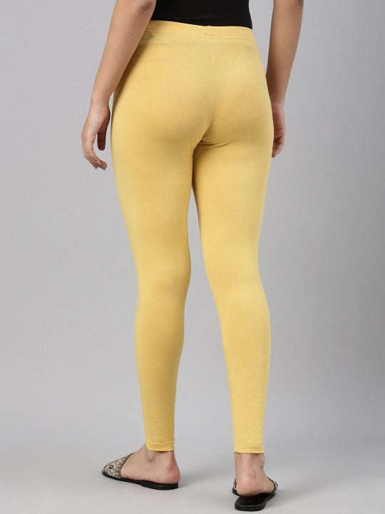 Women Black Solid Ankle Length Leggings