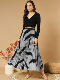 Thumbnail for Printed Pleated A-Line Maxi Skirts