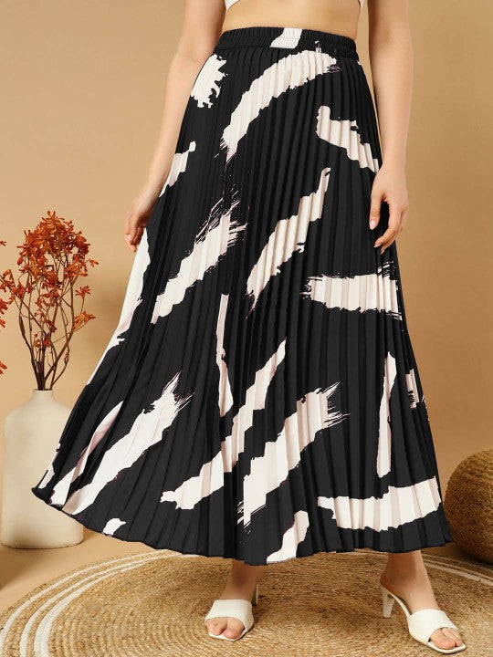 Printed Pleated A-Line Maxi Skirts