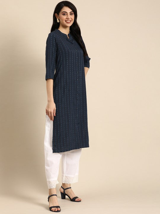 women-geometric-woven-design-kurta