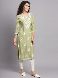 Thumbnail for Floral Embroidered Straight Kurta