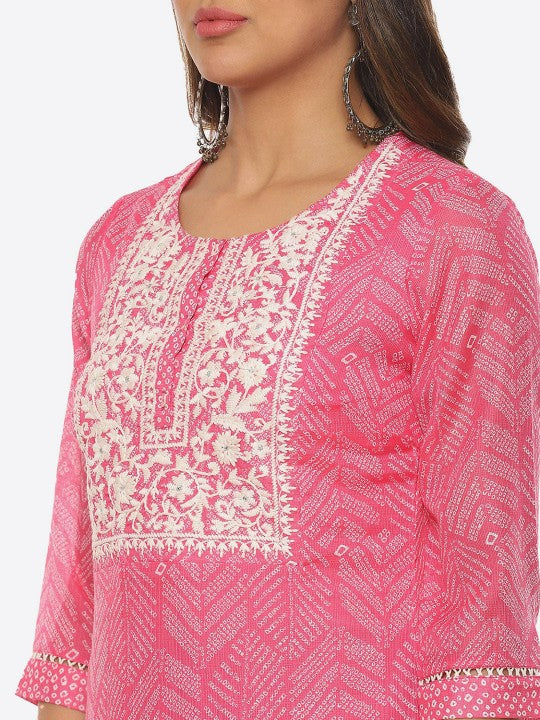 women-ethnic-motifs-printed-thread-work-kurta