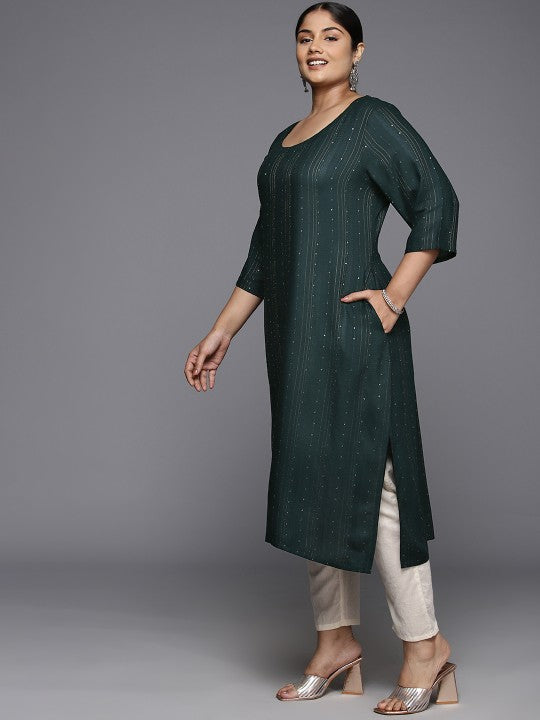 Plus Size Embroidered Sequinned Kurta