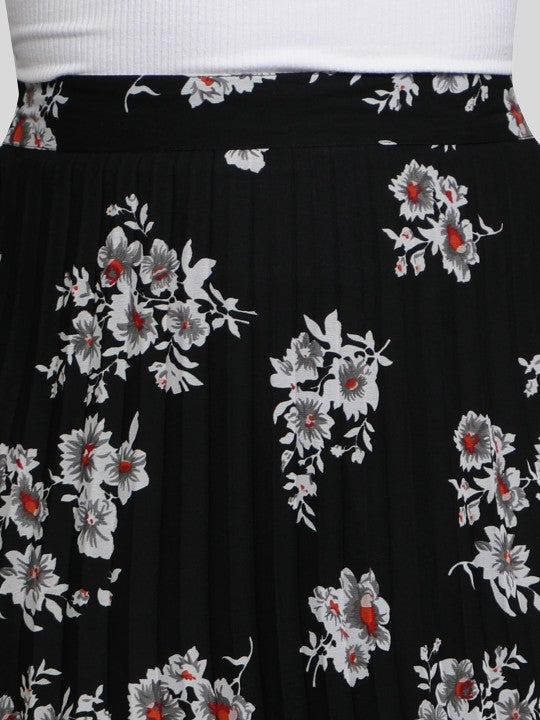 Women Red & White Floral Printed A-Line Knee-Length Skirts