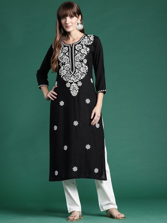 floral-embroidered-thread-work-kurta