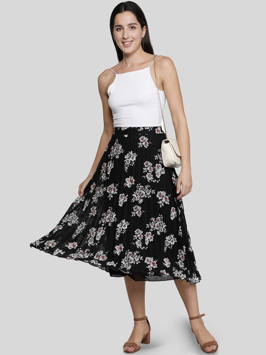 Women Red & White Floral Printed A-Line Knee-Length Skirts