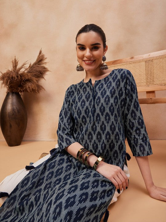 Floral Printed Round Neck Pure Cotton Straight Kurta