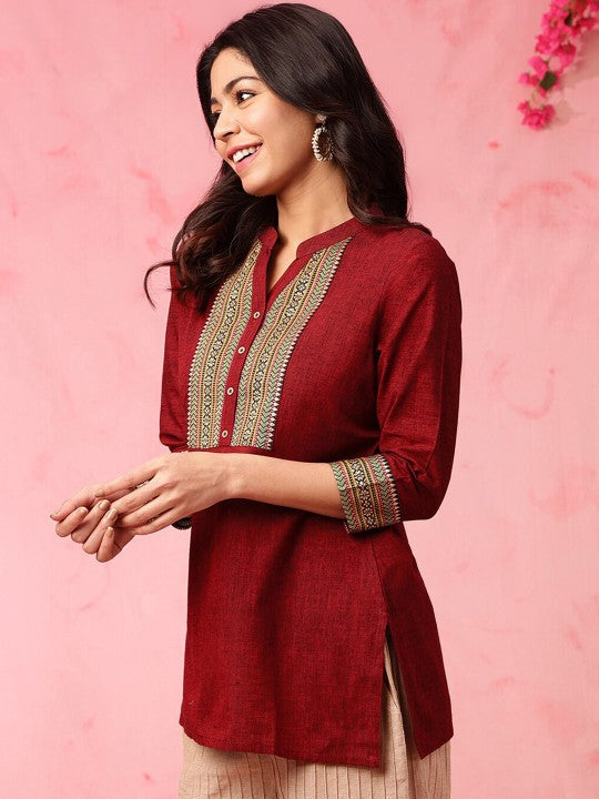women-mirror-work-kurta