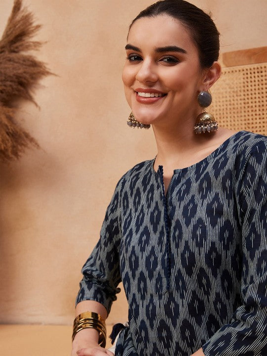 Floral Printed Round Neck Pure Cotton Straight Kurta