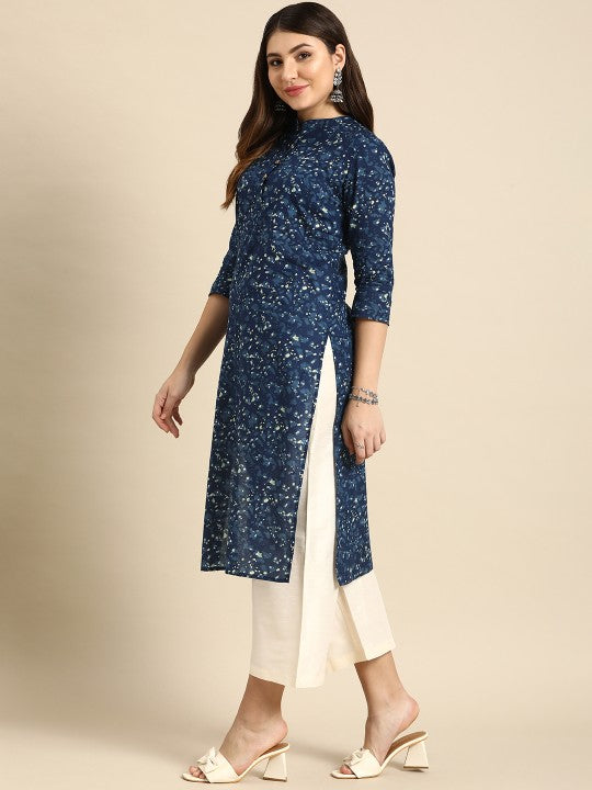 Women Mandarin Collar Straight Kurta