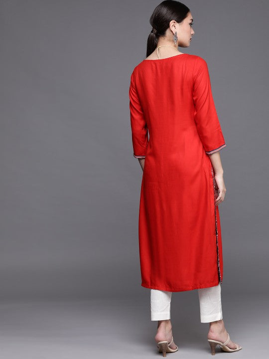 women-red-solid-kurta-with-thread-work