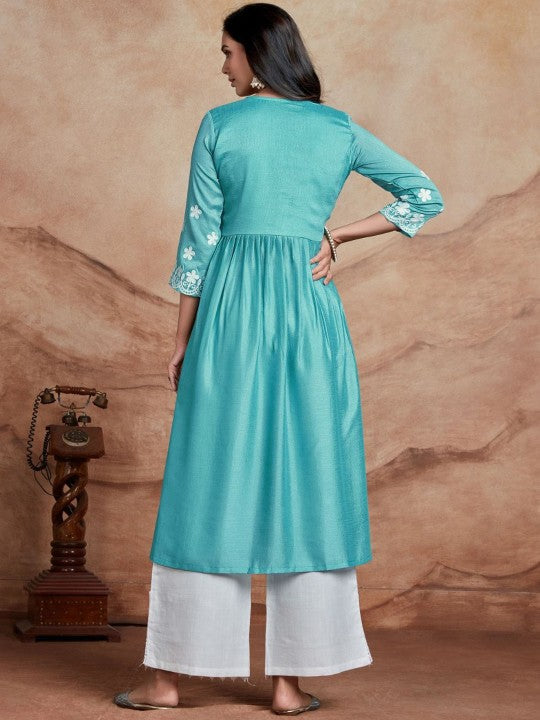 Women Chikankari Embroidery Kurta