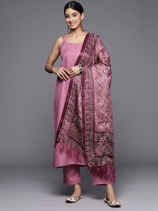 Regular Kurta With Trousers & Dupatta