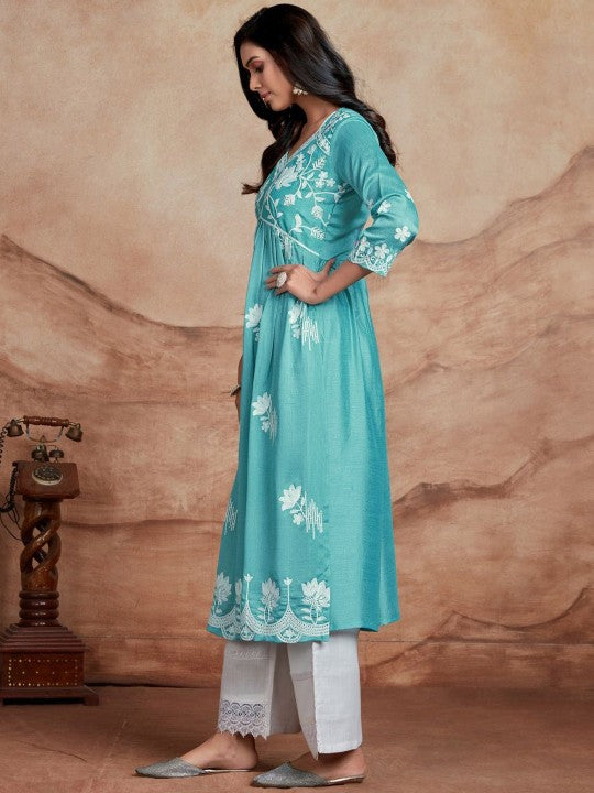 Women Chikankari Embroidery Kurta