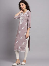 Thumbnail for Floral Embroidered Straight Kurta