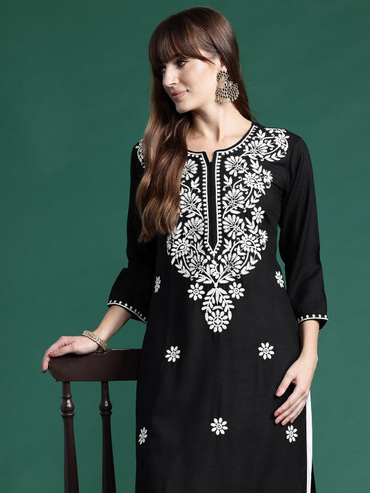 floral-embroidered-thread-work-kurta
