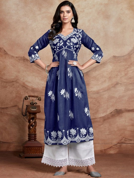 Women Chikankari Embroidery Kurta