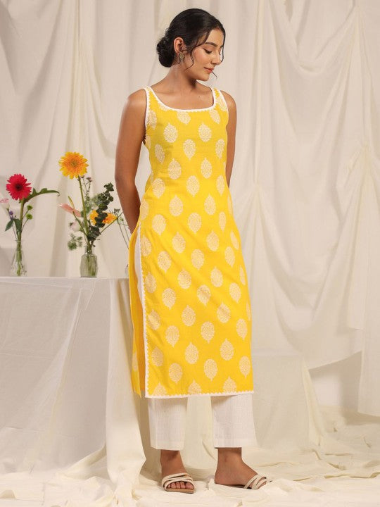 Women Ethnic Motifs Printed Gotta Patti Kurta