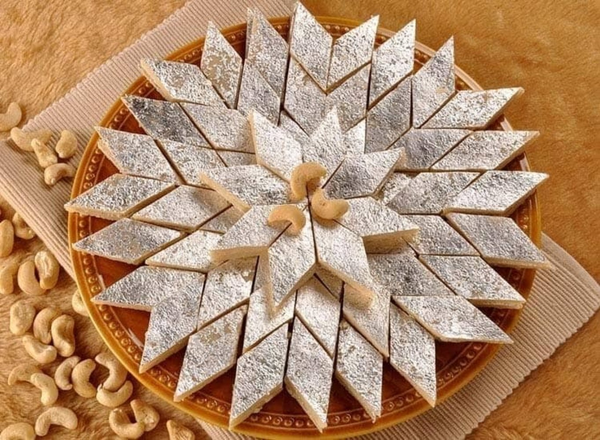 mohana-sweets-n-confectioners-kaju-katl