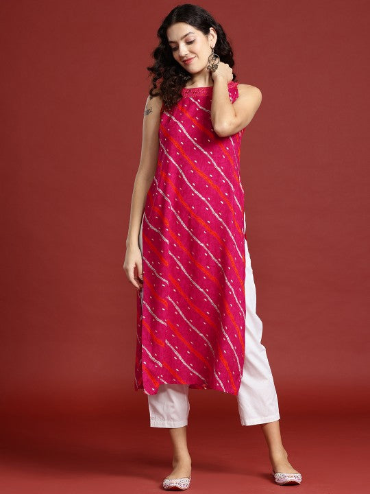 Leheriya Printed Halter Neck Thread Work Kurta