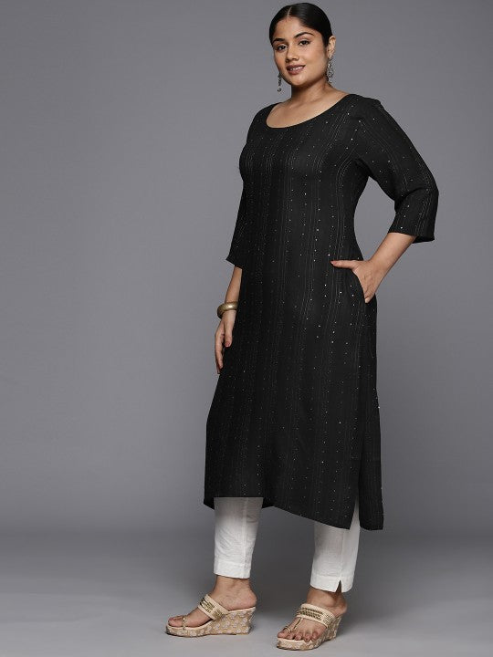 Plus Size Embroidered Sequinned Kurta