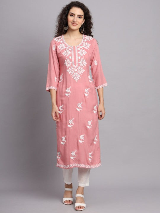 floral-embroidered-straight-kurta