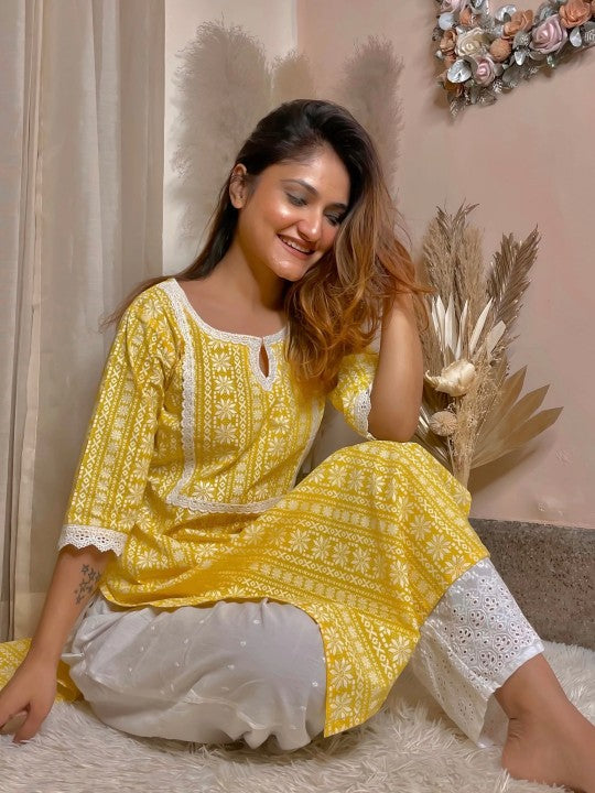 xyz-women-yellow-&-white-block-print-straight-kurta