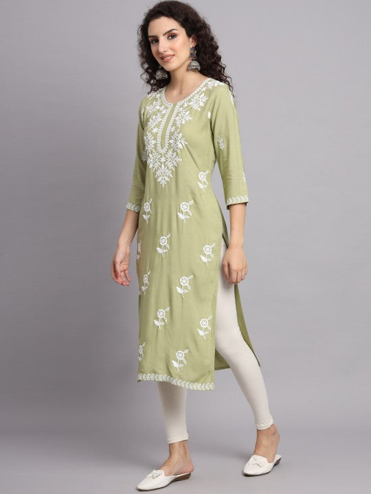 Floral Embroidered Straight Kurta