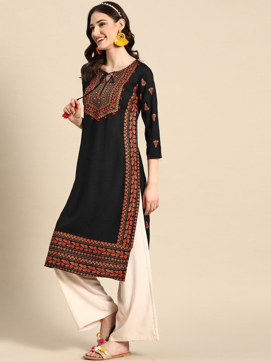 floral-yoke-printed-mirror-work-kurta
