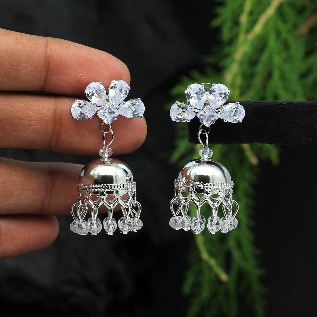 silver color antique rivoli stone earrings (ante1563slv)