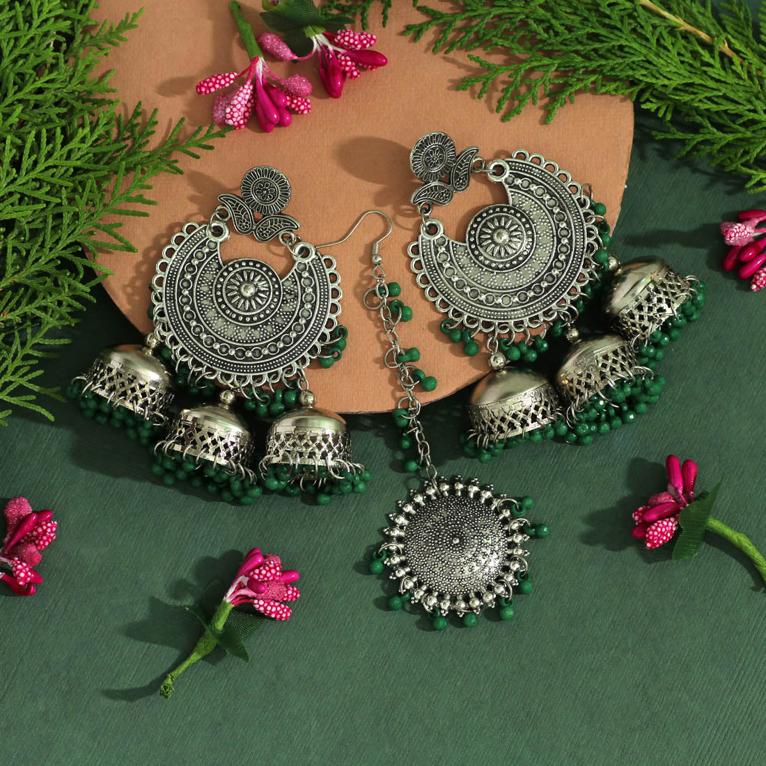 green color oxidised earrings tikka set (gsmte101grn)