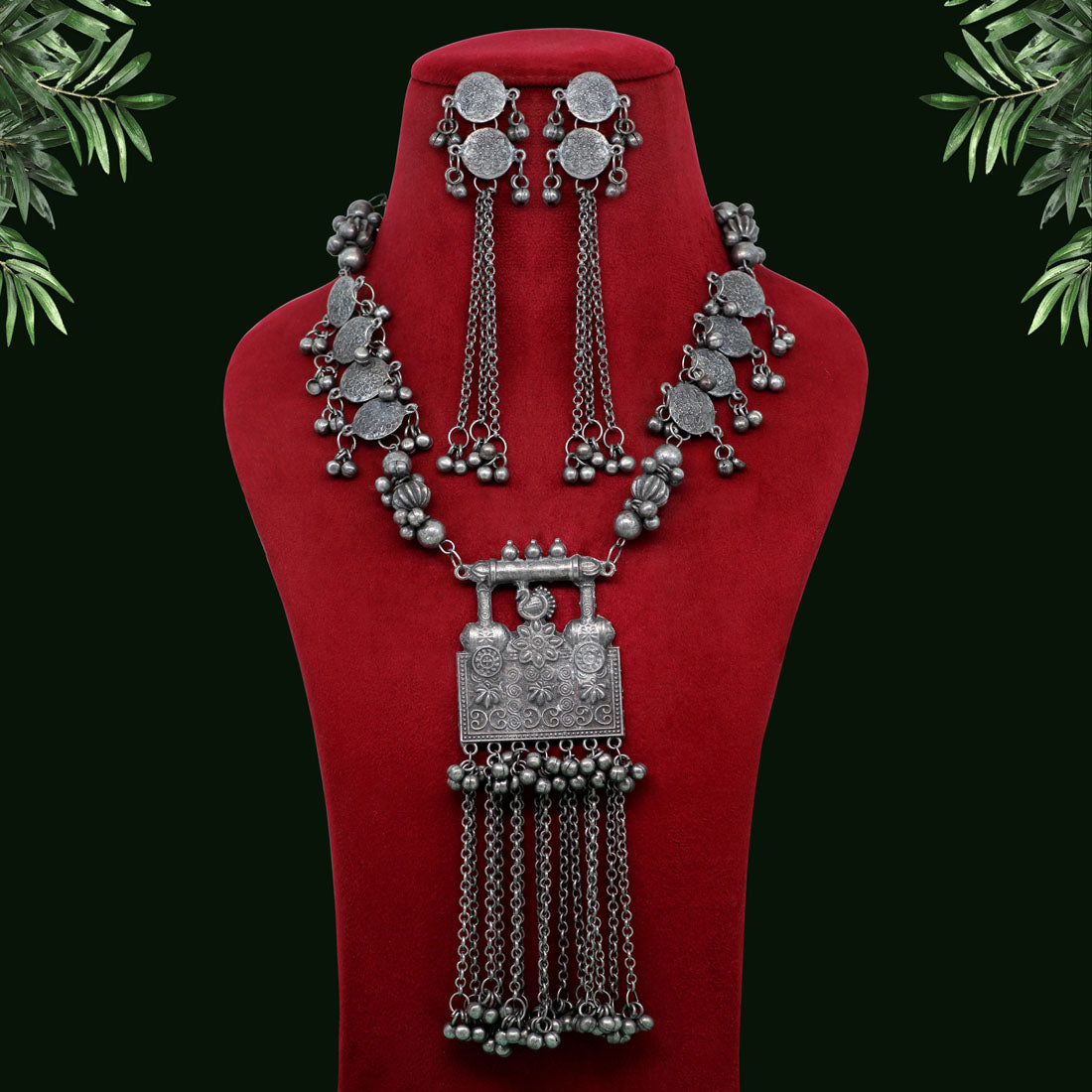 silver color oxidised necklace set (gsn1665slv)