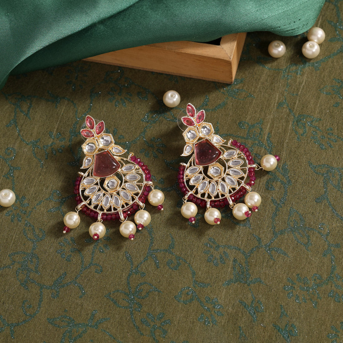purple color kundan earrings (kde804prp)