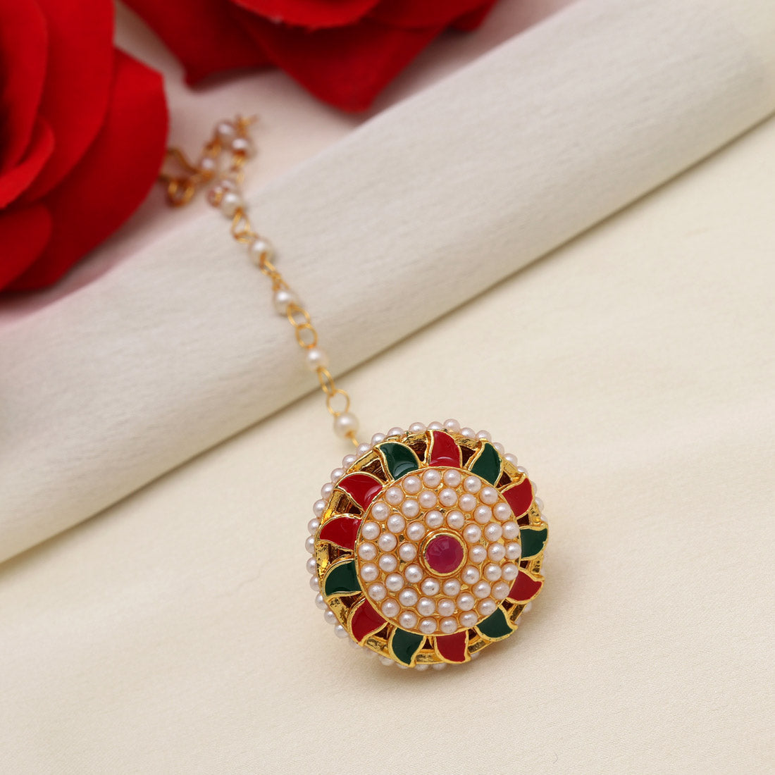 maroon & green color meena work borla tikka (mtk549mg)