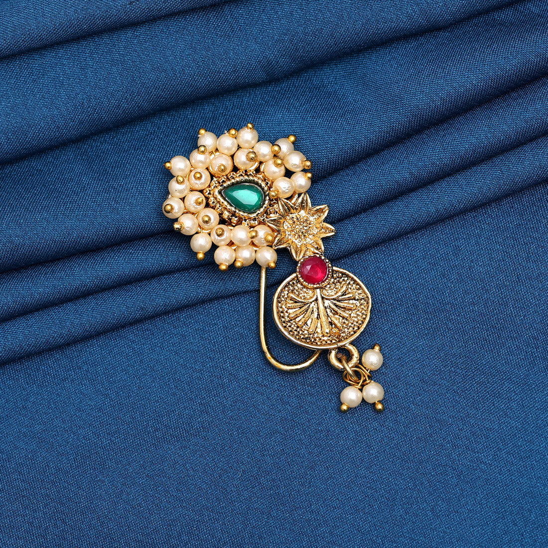 maroon & green color nose pin (nsp111mg)